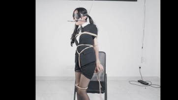 【日记少女】黑丝 OL 3段 支架固定口球 开腿强高 棒棒差入