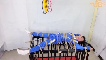 【clz原创】三套学生服作品第四集 牢笼上的全身固定