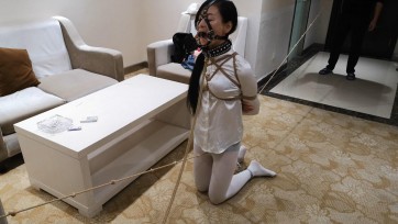 【随心原创】安雅 细麻绳五花 痛苦的跪地走绳 口伽鼻勾 绳结紧绷