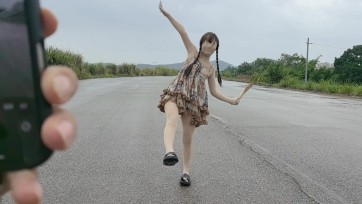 【FXX】本来计划得挺好，来的时候好好的，下大雨了 我的唯美不见了 只能去买点东西寻求一下刺激了